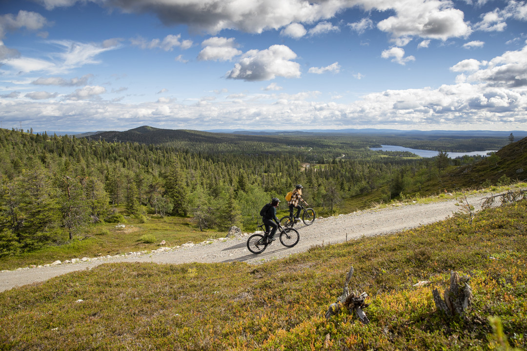 Maastopyöräilyä Rukalla, kuvaaja: Harri Tarvainen