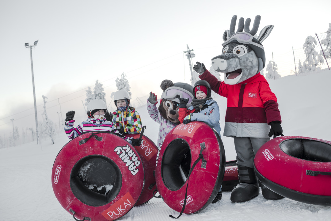 Rosa and Rudolf tubing Ruka