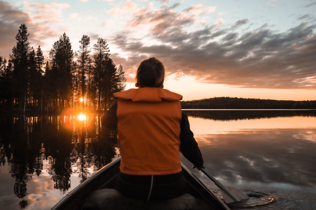 Kesäillan melontaa Rukajärvellä, kuva Ruka Safaris