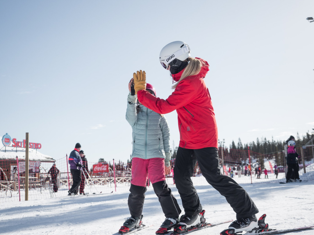 Ruka Ski School Ski taster