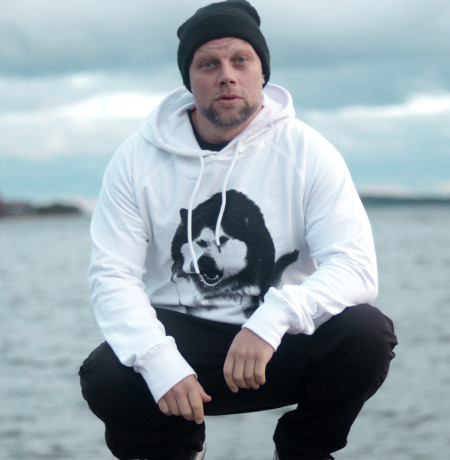 Ameeba Hanki Baarissa