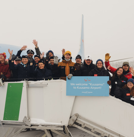 TUI Boeing 737-8 sai nimekseen "Kuusamo" vuonna 2026. Kuva Mikko Santasalo