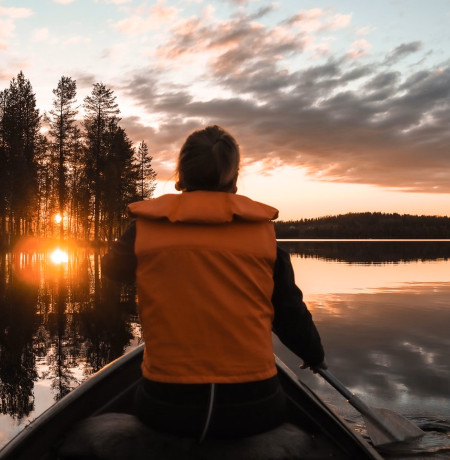 Kesäillan melontaa Rukajärvellä, kuva Ruka Safaris