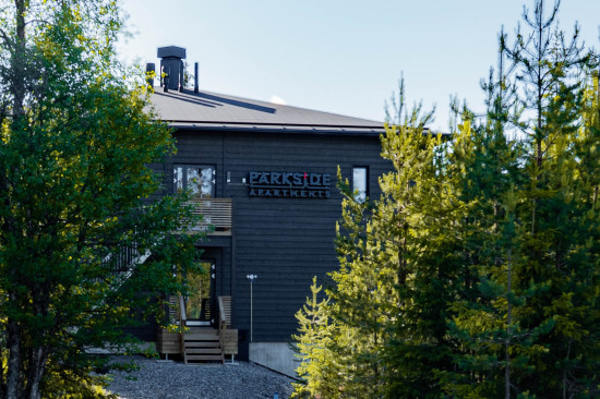 Ruka Parkside-huoneistot, kesäkuva