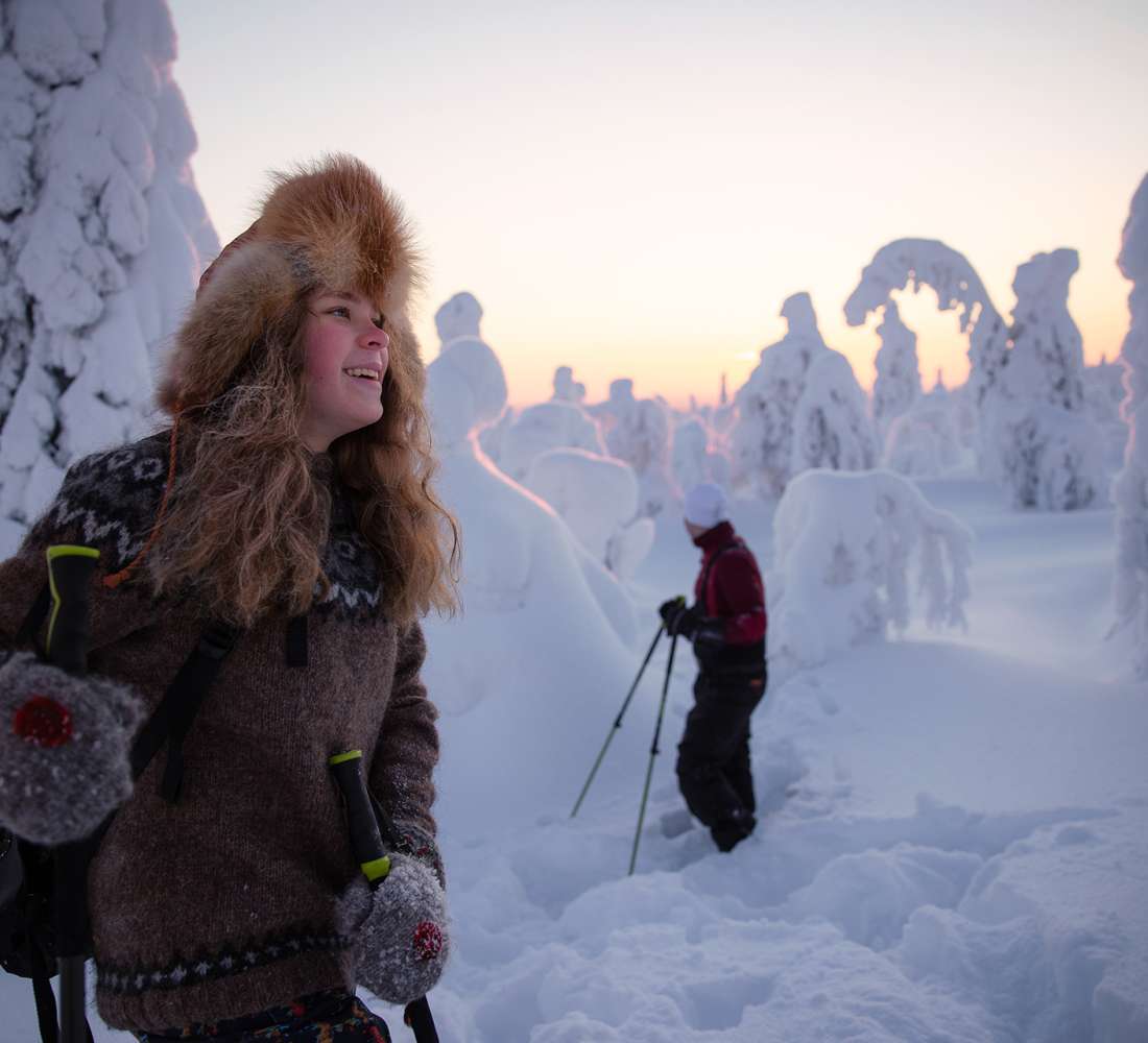 Lumikenkäilyä Kuntivaarassa, Ruka-Kuusamo
