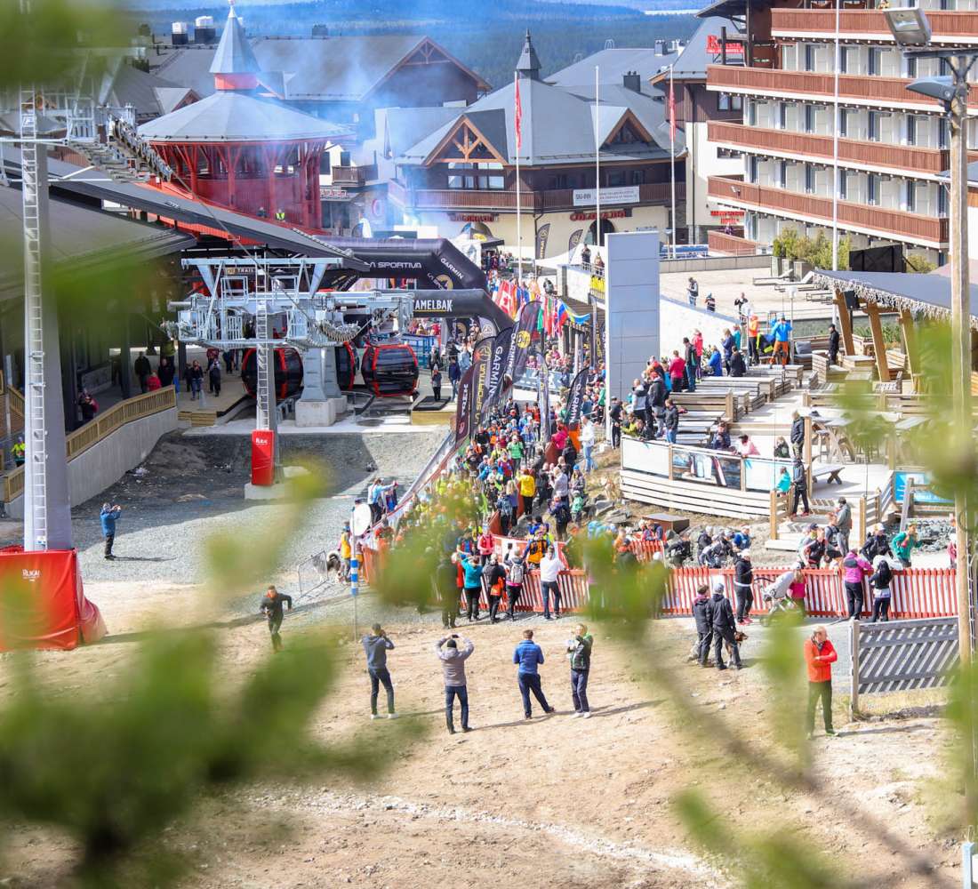 Nuts Karhunkierros Rukan kylässä