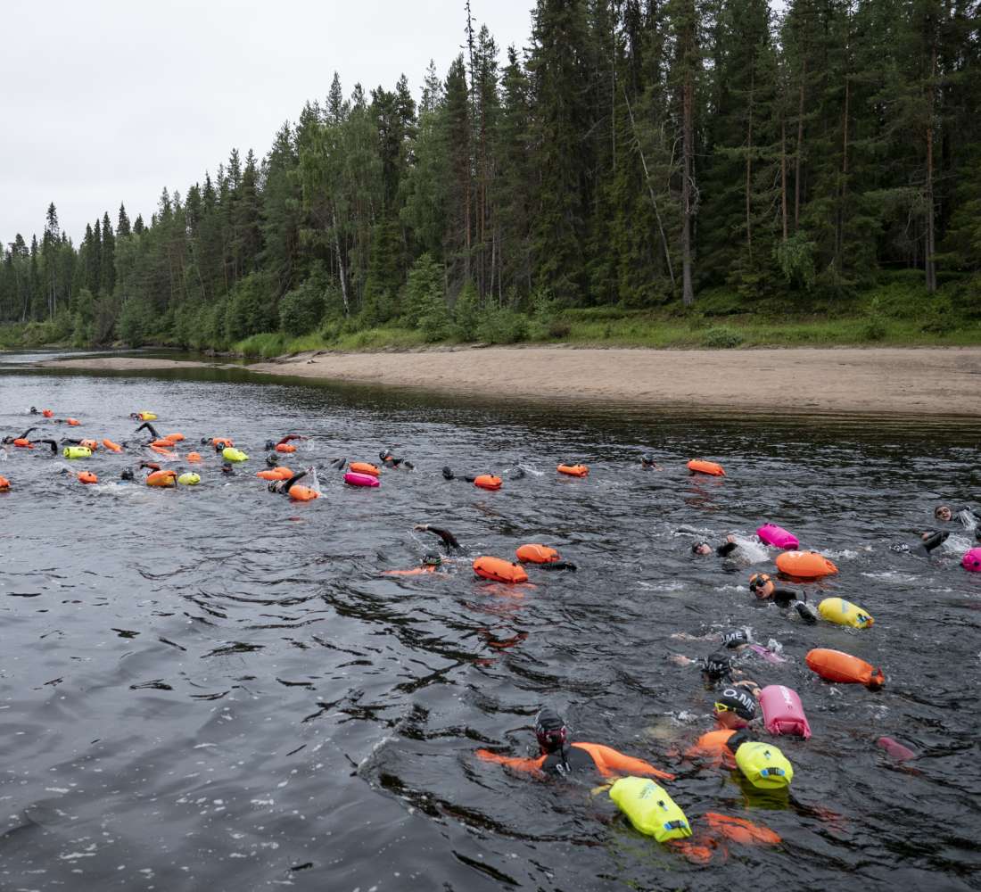 Downhill Swim 2023 kuva Simo Vilhunen