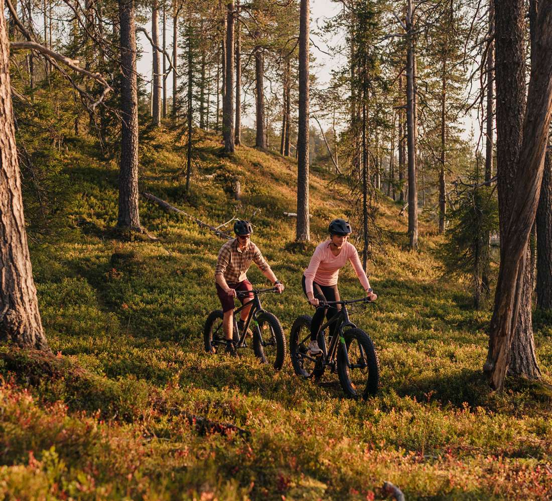 Maastopyöräilyä Ruka-Kuusamossa, kuvaaja: Jaakko Posti