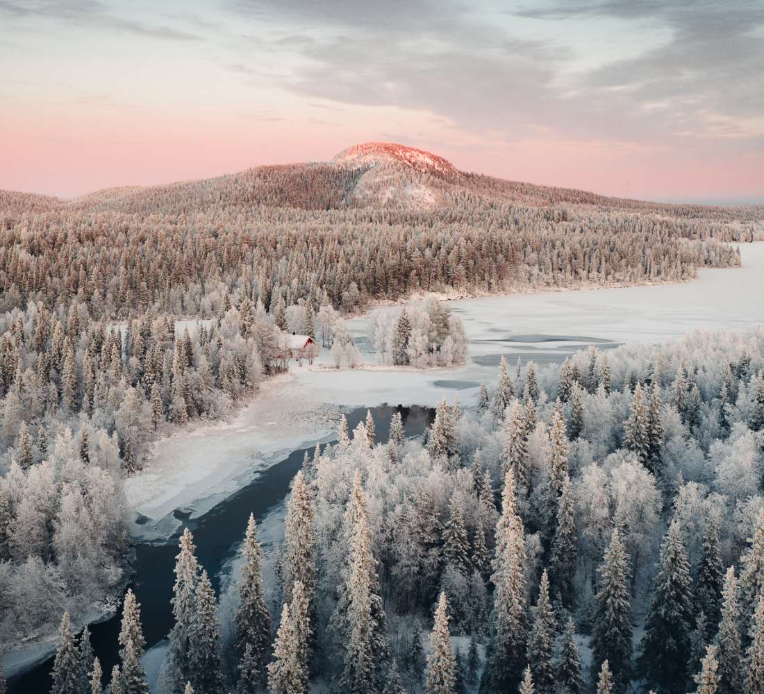 Pyhävaara in Ruka-Kuusamo during early winter. Photo Mikko Santasalo