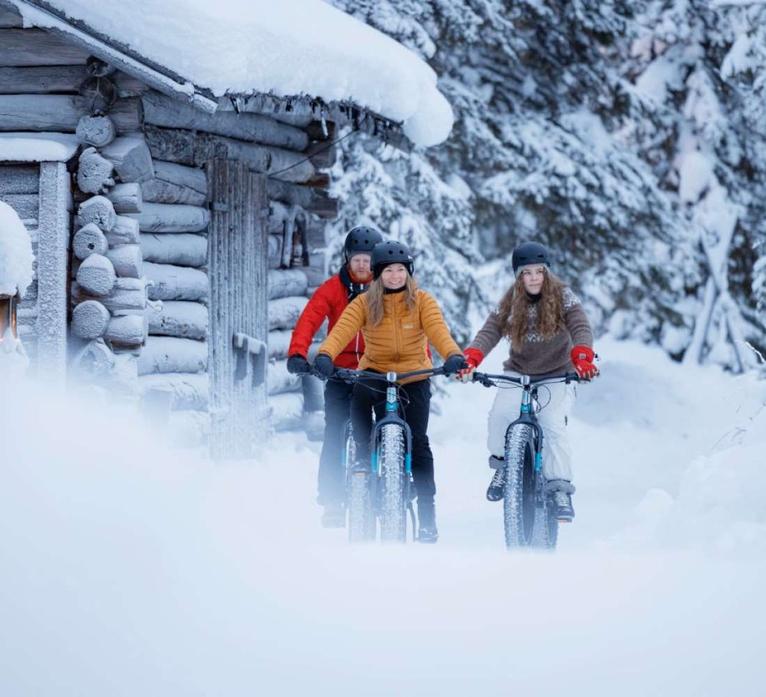 Winter biking with fatbikes in Ruka-Kuusamo, Lapland, Finland. Photo Harri Tarvainen