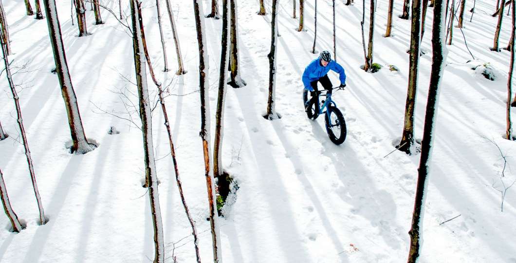Talvipyöräilyä Hill Ski Rentin sähköfättäreillä!