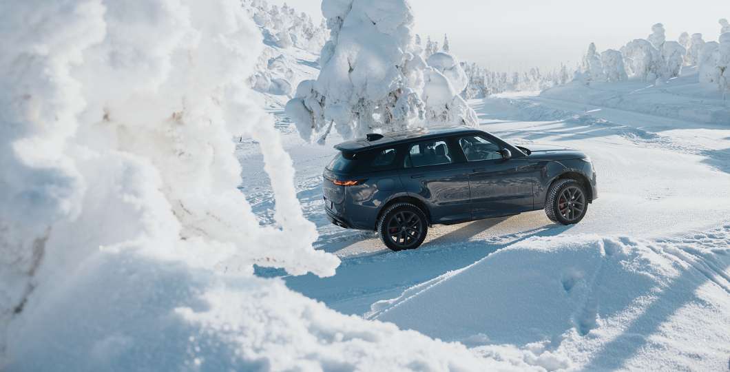 Land Rover Discovery Sport Ruka-Kuusamon maisemissa
