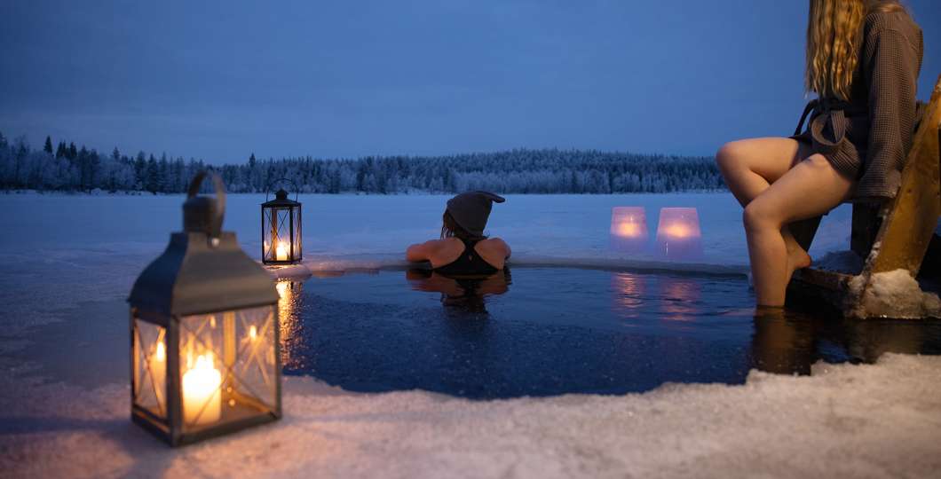 Avantouintia Isokenkäisten Klubilla, Ruka-Kuusamossa. Kuva Harri Tarvainen.
